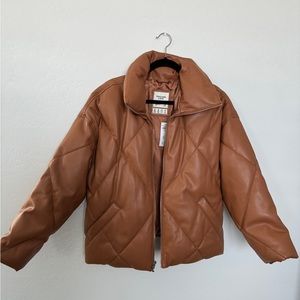 Abercrombie & Fitch Vegan Leather Puffer Jacket w Tags